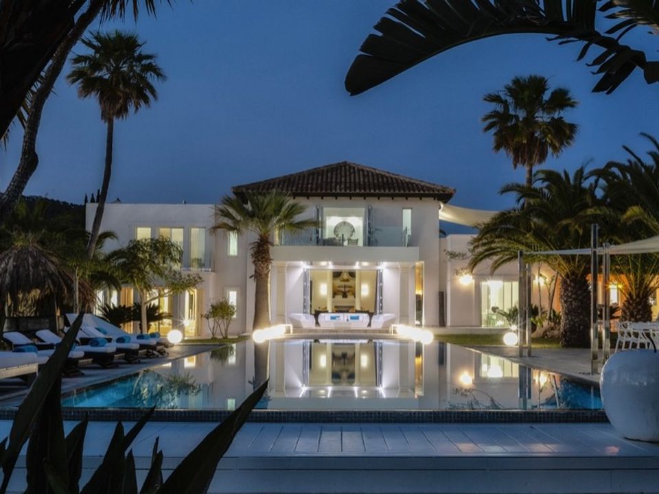 Villa i Cala Jondal, Ibiza - bilde 1